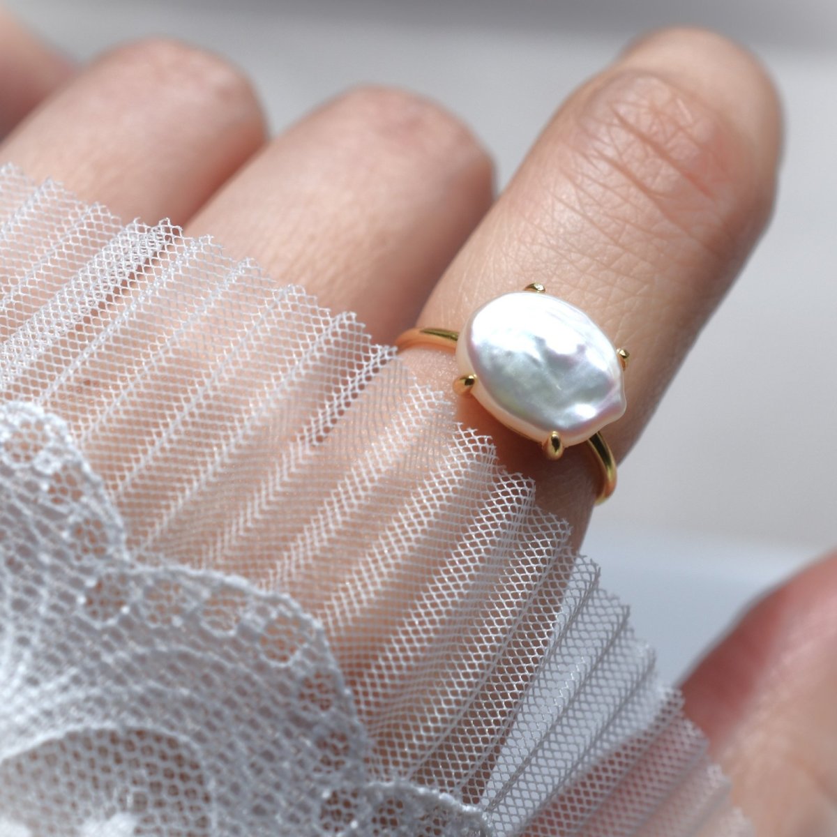画像5: 春の新作【金属アレルギー対応】大粒　淡水パール　オーバル　SV・サージカルステンレス(指輪）  (5)