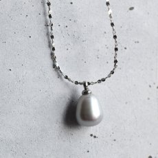 画像9:  春の新作【選べる】大粒　AAAAランク　グレーシルバー　淡水パール　ドロップ　サージカルステンレスネックレス  (9)