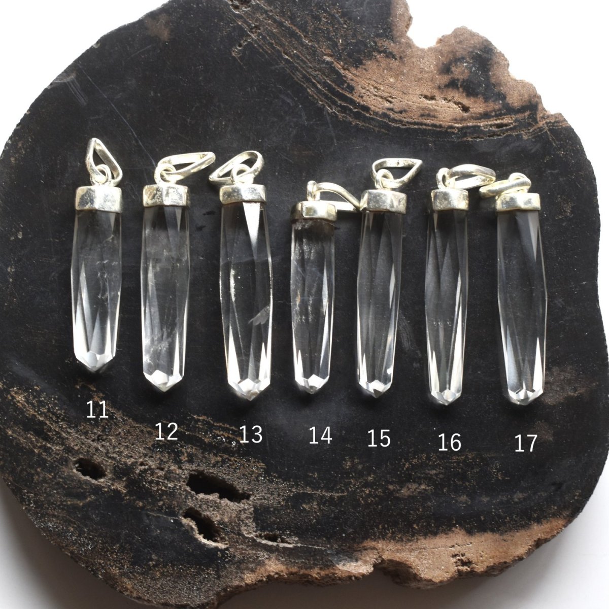 画像11:  春の新作【選べる】高透明度　大粒　ヒマラヤクリスタル　結晶　ペンデュラム　サージカルステンレスネックレス  (11)