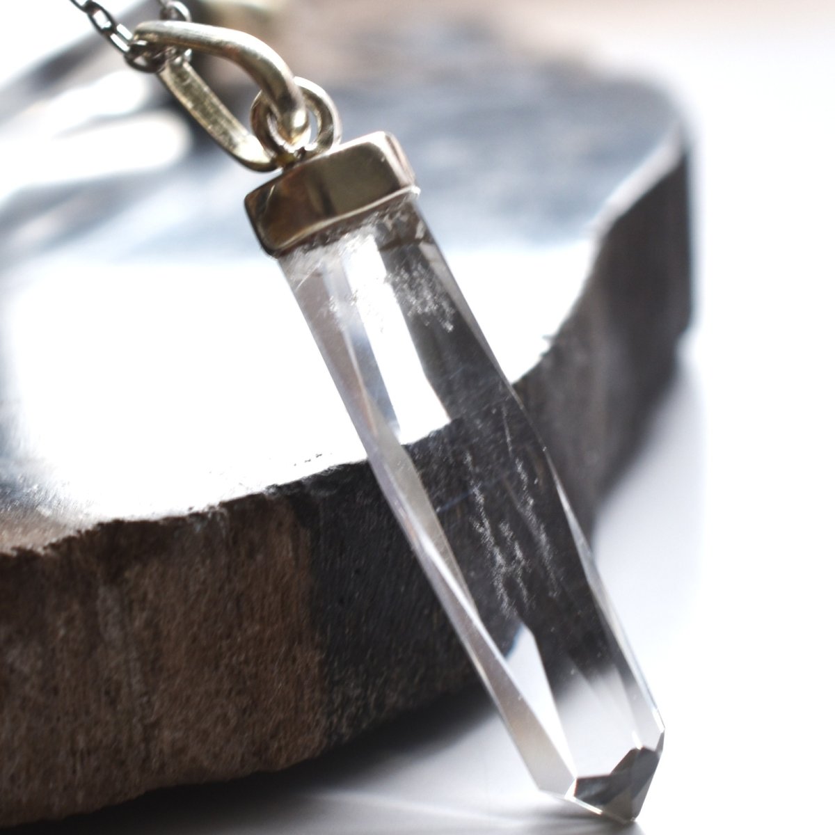 画像12:  春の新作【選べる】高透明度　大粒　ヒマラヤクリスタル　結晶　ペンデュラム　サージカルステンレスネックレス  (12)