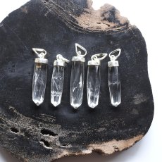 画像13:  春の新作【選べる】高透明度　大粒　ヒマラヤクリスタル　結晶　ペンデュラム　サージカルステンレスネックレス  (13)