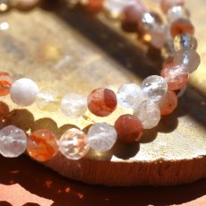 画像5: 人気完売品再入荷！【限定13】新年度お守りに♪　レッド系　ヒマラヤ　パールヴァティー渓谷産　マニカラン水晶ブレスレット  (5)