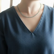 画像9: 新作再入荷【限定数】汗をかく季節におすすめ！天然ブルーグリーンターコイズ　ラウンド　ショートネックレス (9)