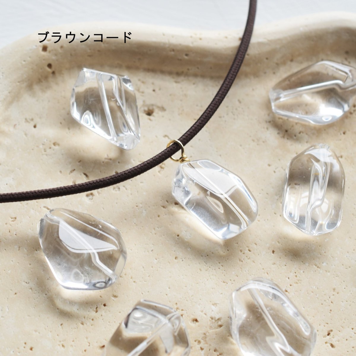 画像6: 夏の新作【1秒装着！】氷のような　高透明度　クリスタル　タンブル　マグネットコード　ネックレス (6)