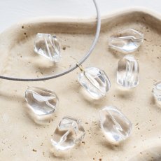 画像1: 夏の新作【1秒装着！】氷のような　高透明度　クリスタル　タンブル　マグネットコード　ネックレス (1)