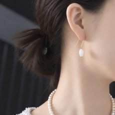 画像8: 2027年干支【限定数】羊脂白玉　雪のような　和田玉　ネフライト　　サージカルステンレスピアス白翡翠 (8)