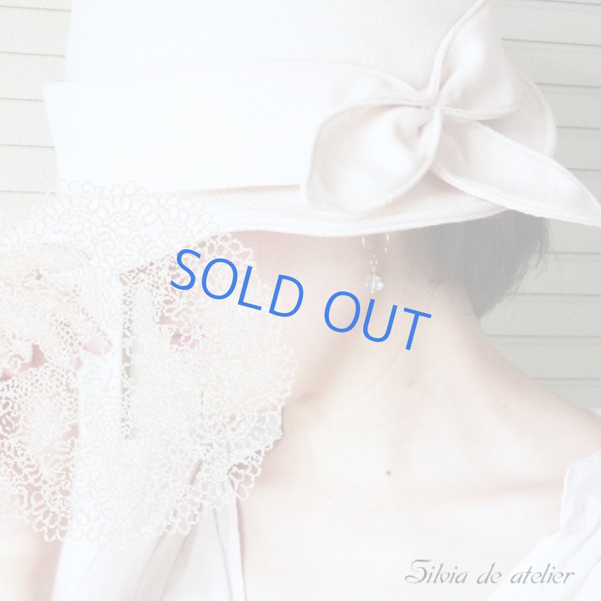 画像2: グリーンクォーツトライアングル 14kgfピアス (2)