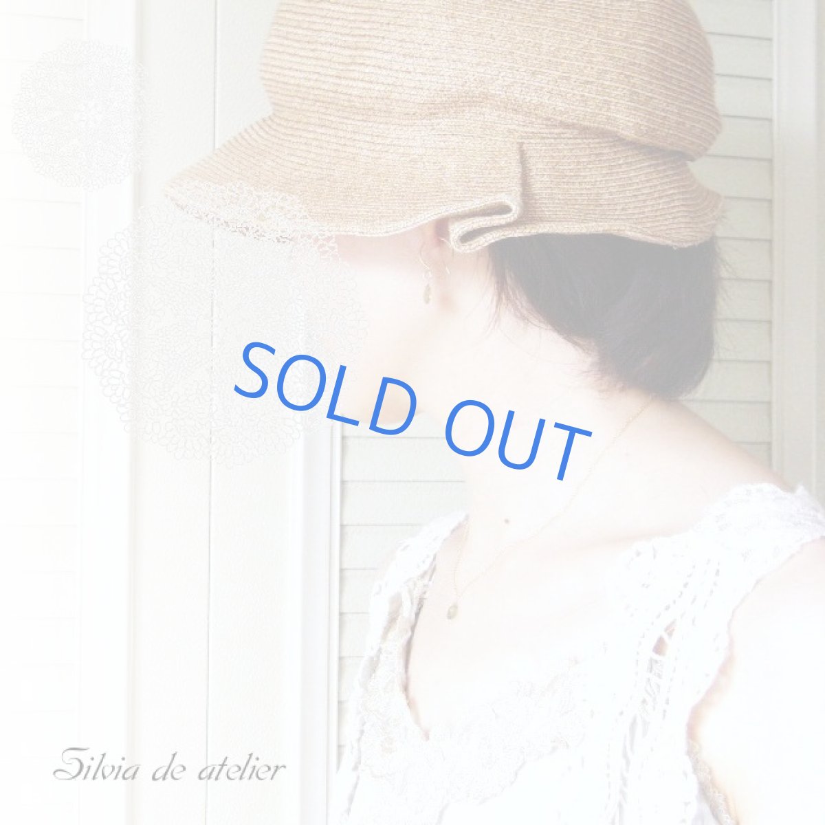 画像2: フォレストグリーンアパタイト 14kgfフックピアス (2)